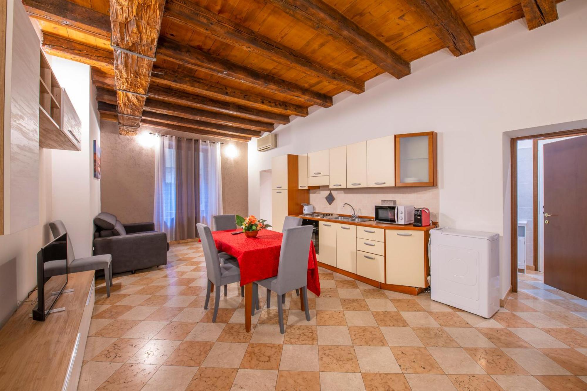 Palace Home Mazzini Верона Экстерьер фото