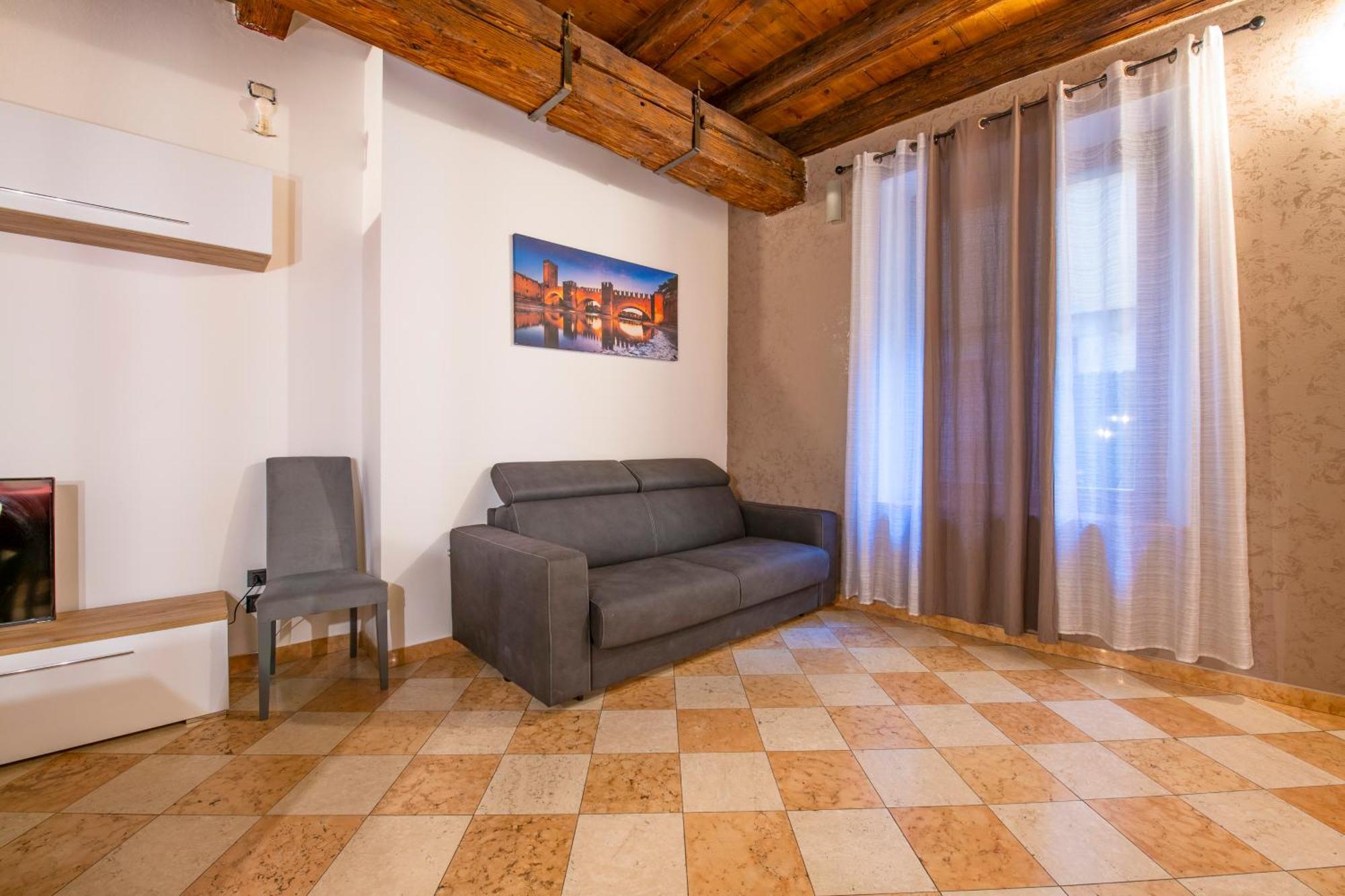 Palace Home Mazzini Верона Экстерьер фото