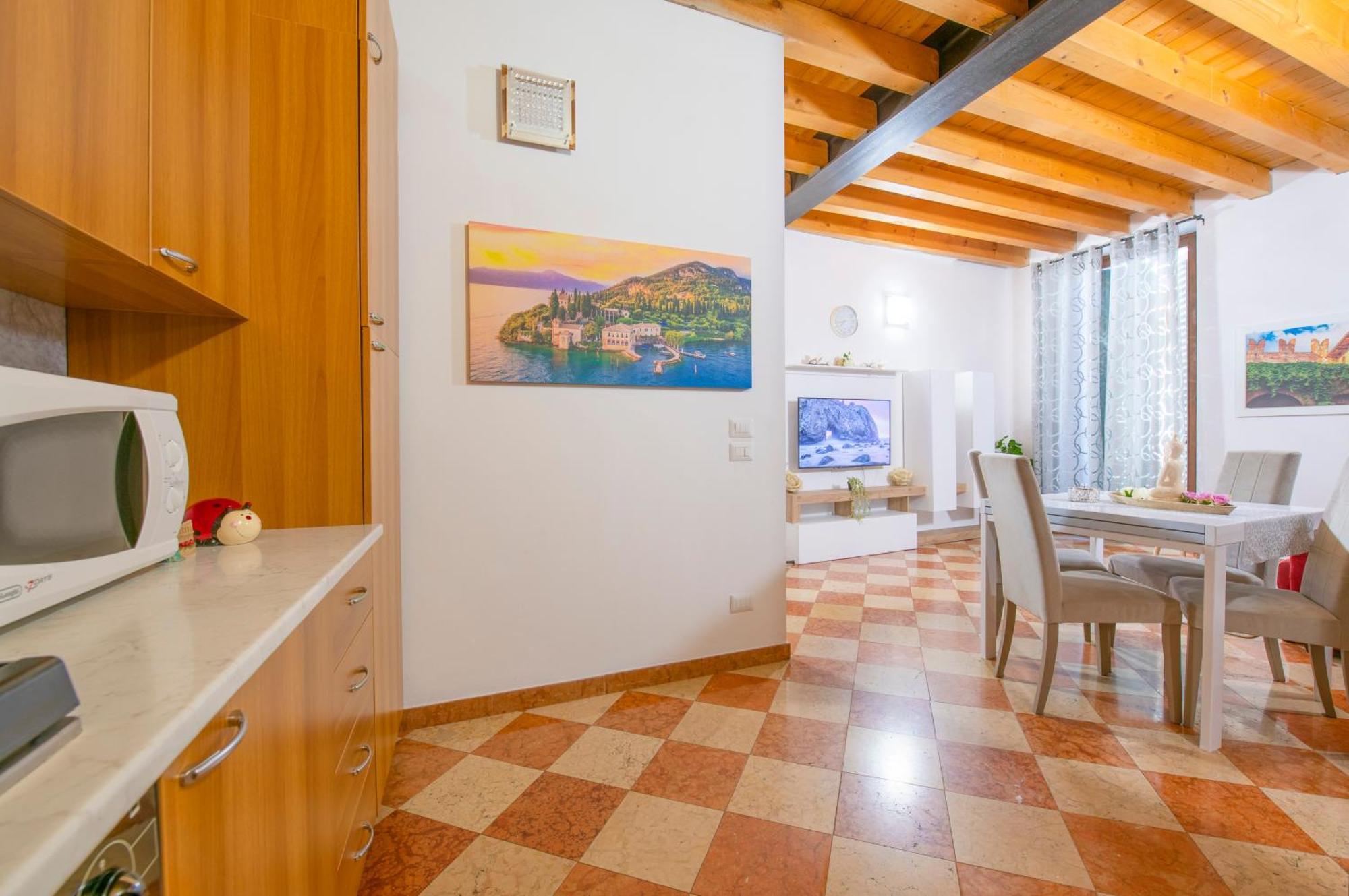 Palace Home Mazzini Верона Экстерьер фото